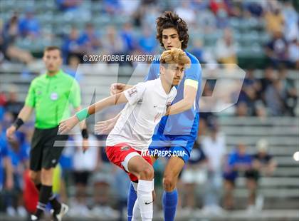 Thumbnail 1 in Allen vs. Rockwall-Heath (UIL 6A Semifinal) photogallery.