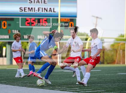 Thumbnail 3 in Allen vs. Rockwall-Heath (UIL 6A Semifinal) photogallery.