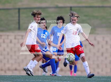 Thumbnail 2 in Allen vs. Rockwall-Heath (UIL 6A Semifinal) photogallery.