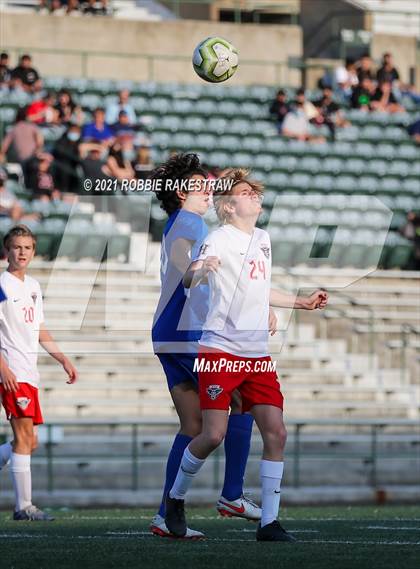 Thumbnail 3 in Allen vs. Rockwall-Heath (UIL 6A Semifinal) photogallery.
