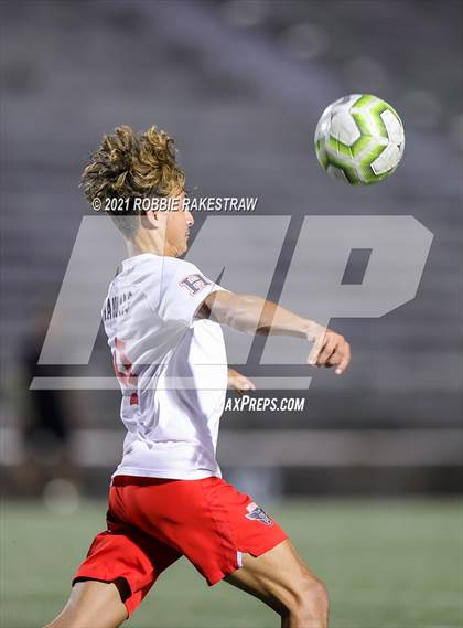 Thumbnail 1 in Allen vs. Rockwall-Heath (UIL 6A Semifinal) photogallery.