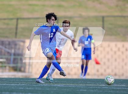 Thumbnail 2 in Allen vs. Rockwall-Heath (UIL 6A Semifinal) photogallery.