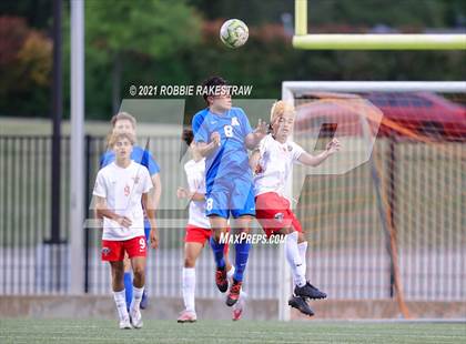 Thumbnail 3 in Allen vs. Rockwall-Heath (UIL 6A Semifinal) photogallery.