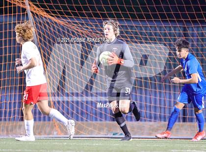 Thumbnail 2 in Allen vs. Rockwall-Heath (UIL 6A Semifinal) photogallery.