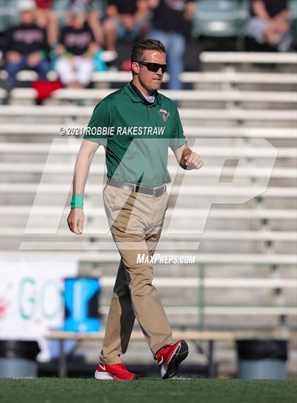 Thumbnail 1 in Allen vs. Rockwall-Heath (UIL 6A Semifinal) photogallery.