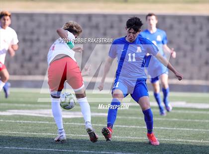 Thumbnail 1 in Allen vs. Rockwall-Heath (UIL 6A Semifinal) photogallery.