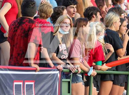 Thumbnail 3 in Allen vs. Rockwall-Heath (UIL 6A Semifinal) photogallery.