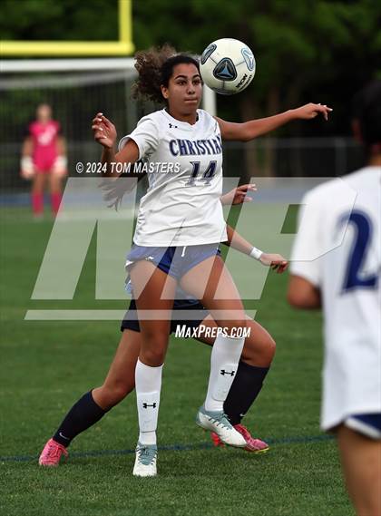 Thumbnail 3 in Charlotte Christian @ Charlotte Latin photogallery.