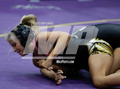 Thumbnail 2 in Carrollton vs. Greenbrier (GHSA D1 Duals Championship Final) photogallery.