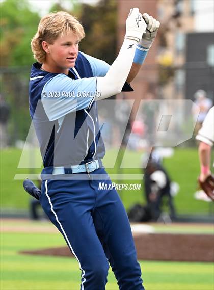 Thumbnail 1 in Valor Christian vs. Cherokee Trail (CHSAA 5A State Final) photogallery.