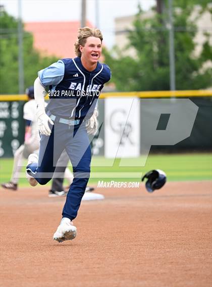 Thumbnail 2 in Valor Christian vs. Cherokee Trail (CHSAA 5A State Final) photogallery.