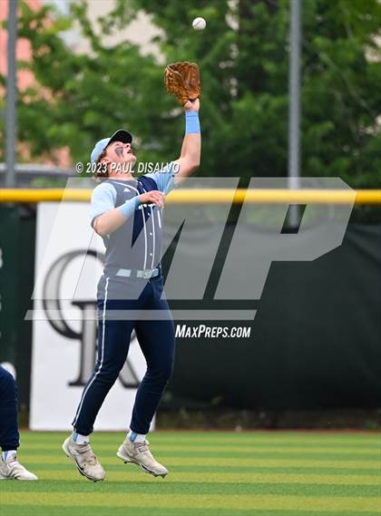 Thumbnail 2 in Valor Christian vs. Cherokee Trail (CHSAA 5A State Final) photogallery.