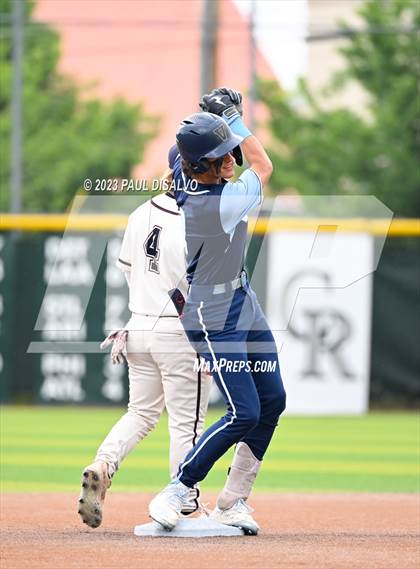 Thumbnail 2 in Valor Christian vs. Cherokee Trail (CHSAA 5A State Final) photogallery.