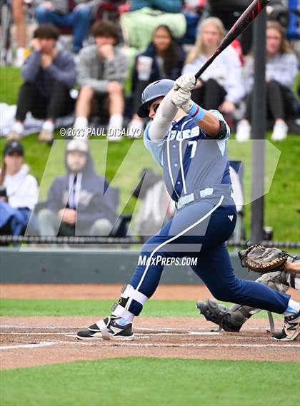 Thumbnail 3 in Valor Christian vs. Cherokee Trail (CHSAA 5A State Final) photogallery.