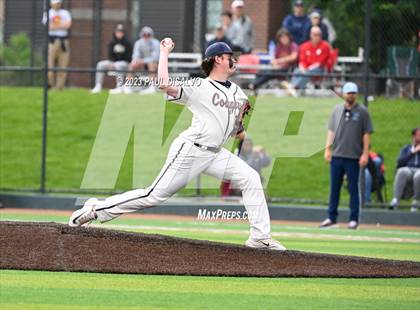 Thumbnail 3 in Valor Christian vs. Cherokee Trail (CHSAA 5A State Final) photogallery.