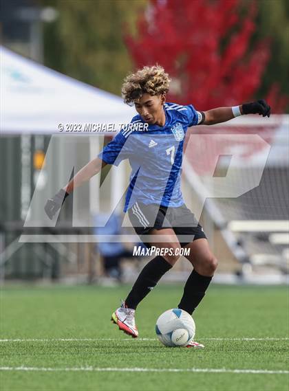 Thumbnail 2 in Caldwell vs Bishop Kelly (IHSAA 4A State Final) photogallery.