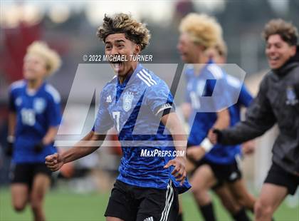Thumbnail 2 in Caldwell vs Bishop Kelly (IHSAA 4A State Final) photogallery.