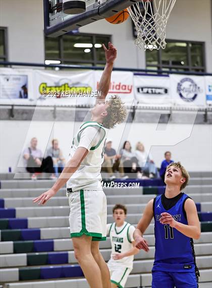 Thumbnail 2 in JV: Fremont @ Syracuse photogallery.