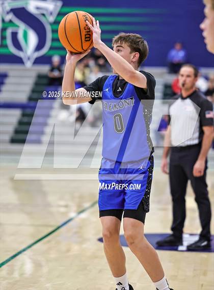 Thumbnail 1 in JV: Fremont @ Syracuse photogallery.