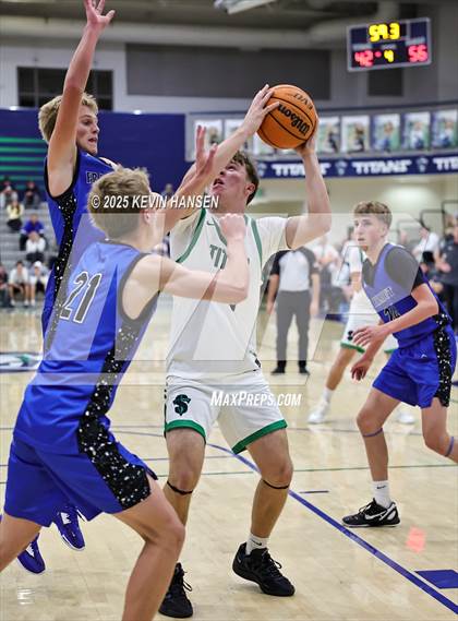 Thumbnail 1 in JV: Fremont @ Syracuse photogallery.