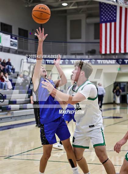 Thumbnail 1 in JV: Fremont @ Syracuse photogallery.