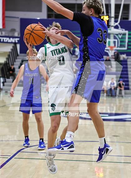 Thumbnail 1 in JV: Fremont @ Syracuse photogallery.