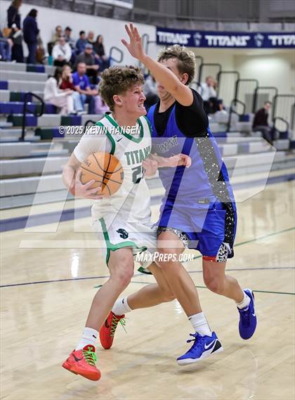 Thumbnail 2 in JV: Fremont @ Syracuse photogallery.