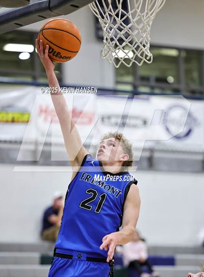 Thumbnail 1 in JV: Fremont @ Syracuse photogallery.