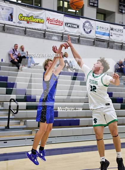 Thumbnail 2 in JV: Fremont @ Syracuse photogallery.