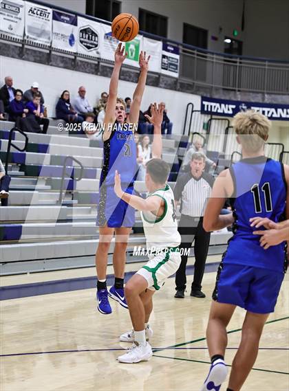 Thumbnail 1 in JV: Fremont @ Syracuse photogallery.