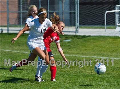 Thumbnail 3 in Montgomery @ Alta (California vs. Utah) photogallery.