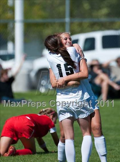 Thumbnail 2 in Montgomery @ Alta (California vs. Utah) photogallery.