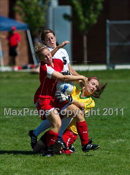 Thumbnail 1 in Montgomery @ Alta (California vs. Utah) photogallery.