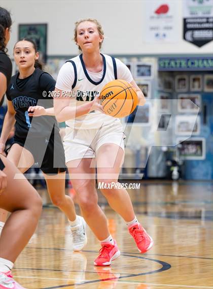 Thumbnail 2 in Pueblo West @ ThunderRidge (CV/TR Tip-Off Tourney) photogallery.