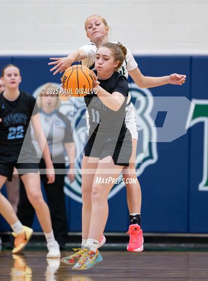 Thumbnail 3 in Pueblo West @ ThunderRidge (CV/TR Tip-Off Tourney) photogallery.