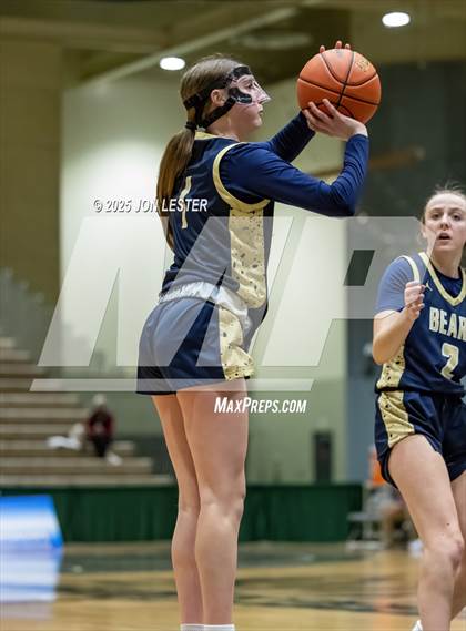 Thumbnail 1 in Tuckahoe vs. Frewsburg (NYSPHSAA Class C Semifinal) photogallery.