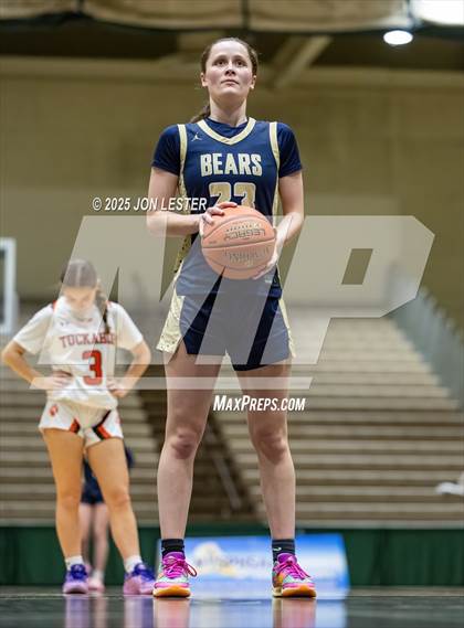 Thumbnail 2 in Tuckahoe vs. Frewsburg (NYSPHSAA Class C Semifinal) photogallery.