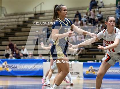 Thumbnail 2 in Tuckahoe vs. Frewsburg (NYSPHSAA Class C Semifinal) photogallery.