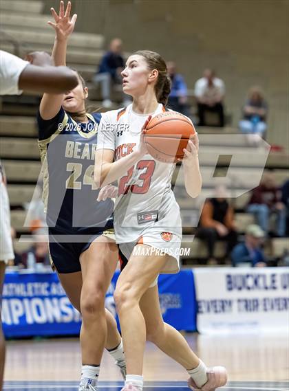 Thumbnail 2 in Tuckahoe vs. Frewsburg (NYSPHSAA Class C Semifinal) photogallery.