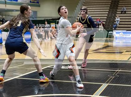 Thumbnail 1 in Tuckahoe vs. Frewsburg (NYSPHSAA Class C Semifinal) photogallery.