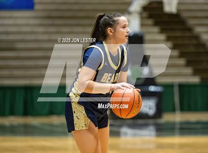 Thumbnail 3 in Tuckahoe vs. Frewsburg (NYSPHSAA Class C Semifinal) photogallery.