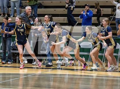 Thumbnail 1 in Tuckahoe vs. Frewsburg (NYSPHSAA Class C Semifinal) photogallery.