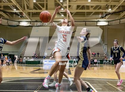 Thumbnail 2 in Tuckahoe vs. Frewsburg (NYSPHSAA Class C Semifinal) photogallery.