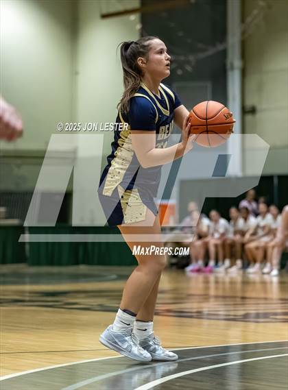 Thumbnail 1 in Tuckahoe vs. Frewsburg (NYSPHSAA Class C Semifinal) photogallery.