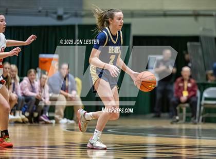 Thumbnail 2 in Tuckahoe vs. Frewsburg (NYSPHSAA Class C Semifinal) photogallery.