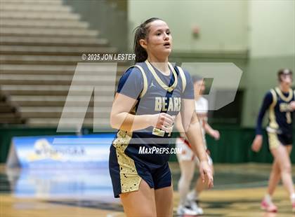 Thumbnail 1 in Tuckahoe vs. Frewsburg (NYSPHSAA Class C Semifinal) photogallery.