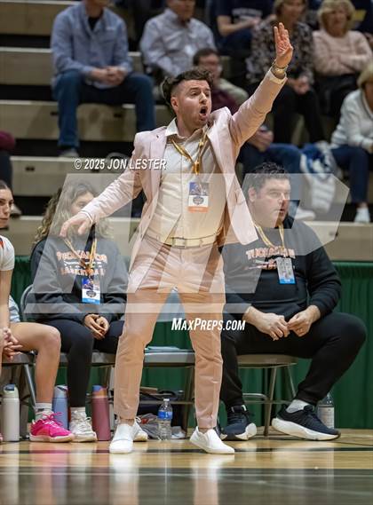 Thumbnail 2 in Tuckahoe vs. Frewsburg (NYSPHSAA Class C Semifinal) photogallery.