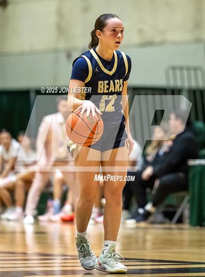 Thumbnail 3 in Tuckahoe vs. Frewsburg (NYSPHSAA Class C Semifinal) photogallery.