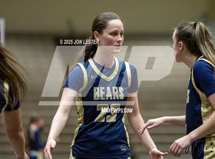 Thumbnail 2 in Tuckahoe vs. Frewsburg (NYSPHSAA Class C Semifinal) photogallery.