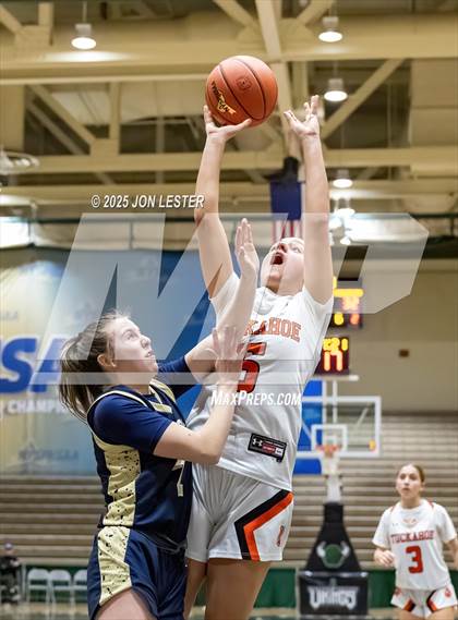 Thumbnail 3 in Tuckahoe vs. Frewsburg (NYSPHSAA Class C Semifinal) photogallery.
